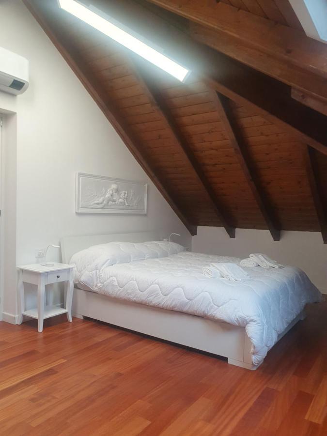 Villa Mariel Lago Maggiore 格拉韦洛纳托切 外观 照片